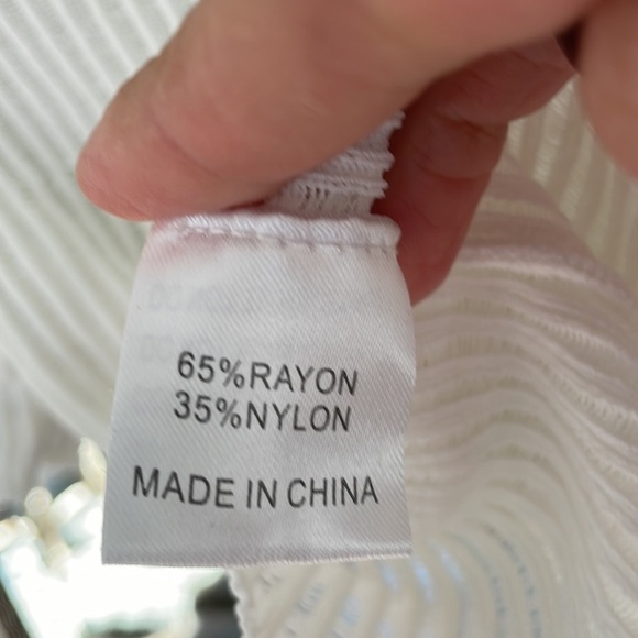 SEEK The Label White Crop Blouse - Picture 7 of 10